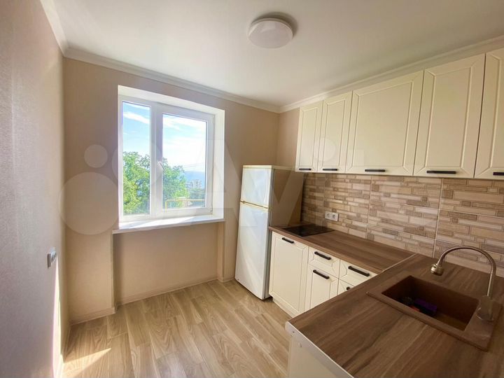 2-к. квартира, 45 м², 3/4 эт.