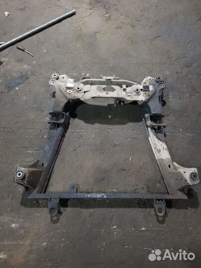 Подрамник Ford Mondeo 3