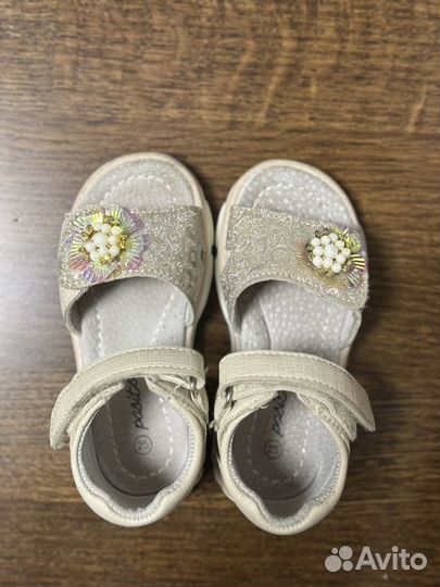 Сандалии для девочки 25 размер
