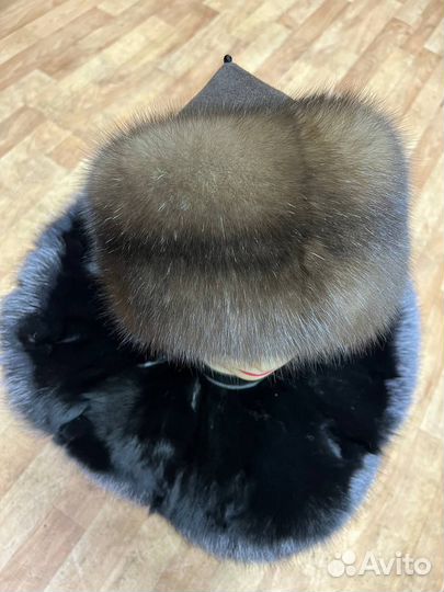 Женская соболиная шапка