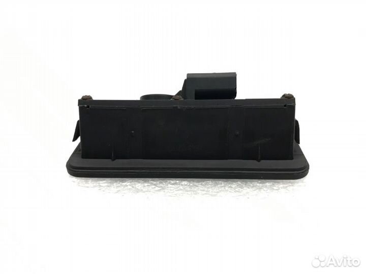 Кнопка открывания багажника Ford Mondeo седан 2.3