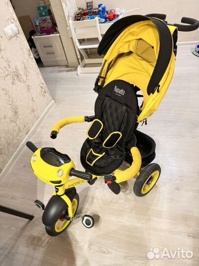 Детский велосипед с ручкой