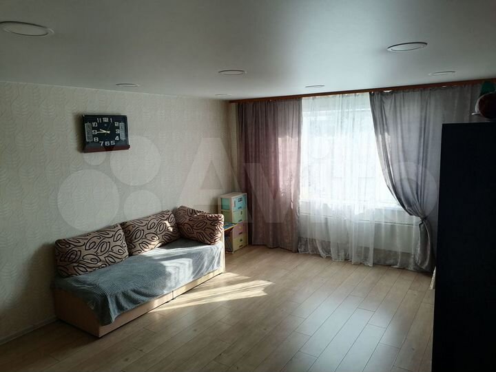 2-к. квартира, 58 м², 1/10 эт.