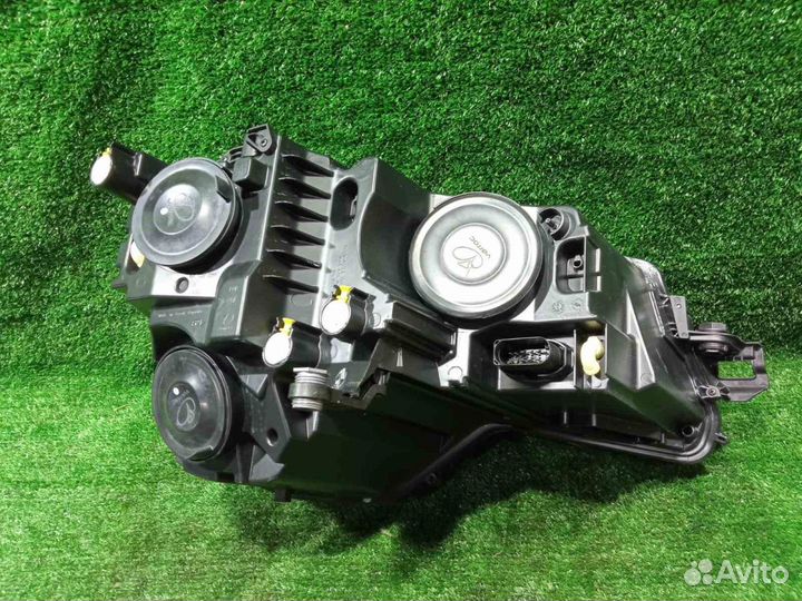 Фара Karoq (17) L б/у