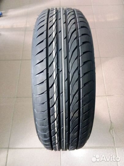 Royal Black Royal Eco 175/65 R14 82H