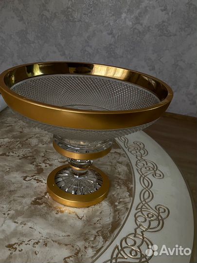 Хокстальная фруктовница на ножке hesam