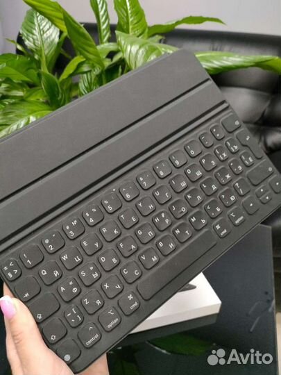 Клавиатура для iPad pro 11 A2038