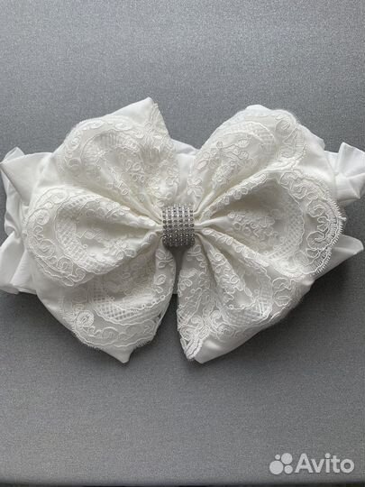 Уголок и бант на выписку