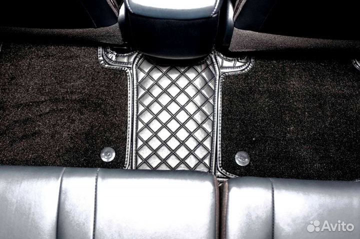 Автоковрики 3D для Toyota RAV 4 CA40, 2018г