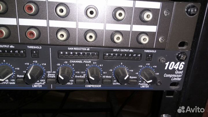 DBX-1046 Compressor-limiter