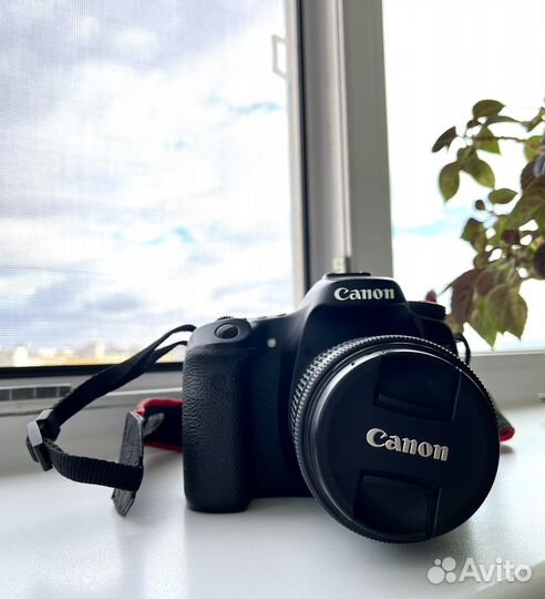 Зеркальный фотоаппарат canon 70d