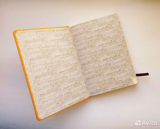 Ежедневник Шереметьево с золотым тиснением