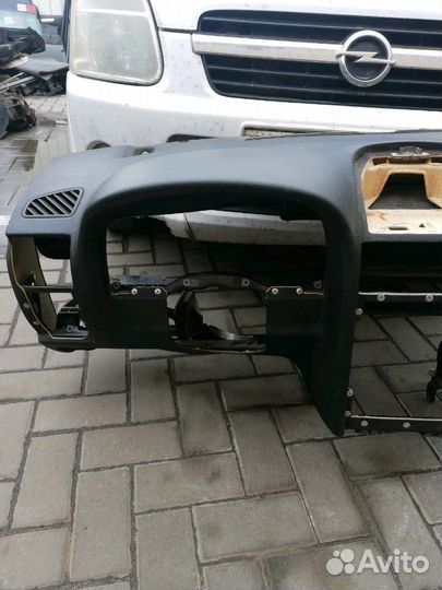 Панель (торпедо) Opel Astra G