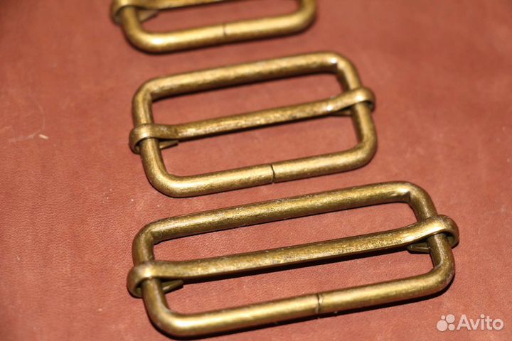 Пряжка для ремня регулировочная