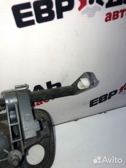 Ручка двери внешняя передняя правая Peugeot 406