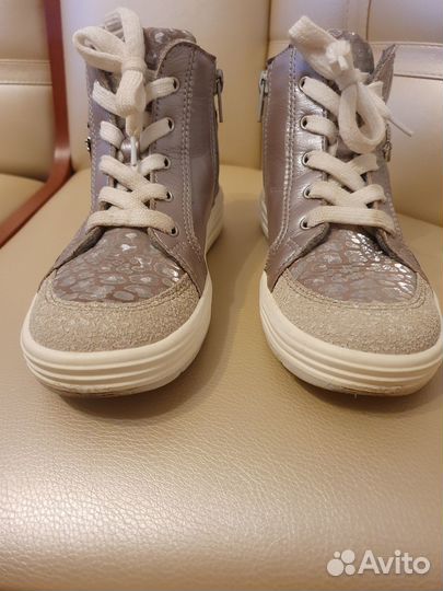 Ботинки детские