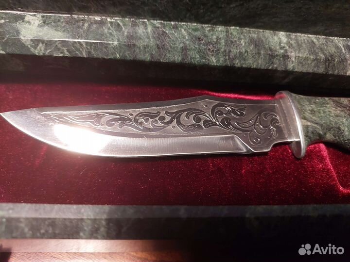 Нож подарочный