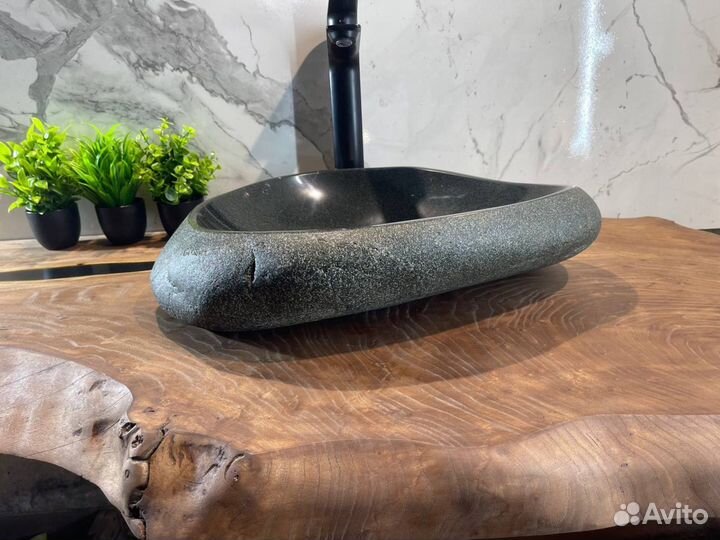 Раковина из натурального мрамора