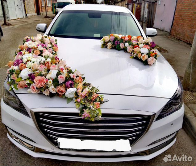 Украшение на свадебную машину