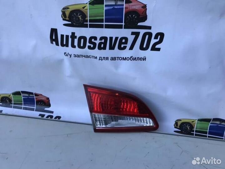 Фонарь задний левый Nissan Almera G15