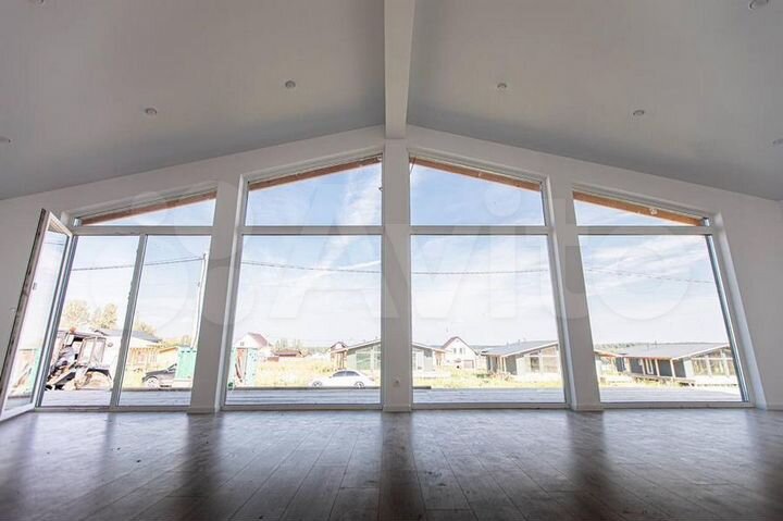 Коттедж 127 м² на участке 8 сот.