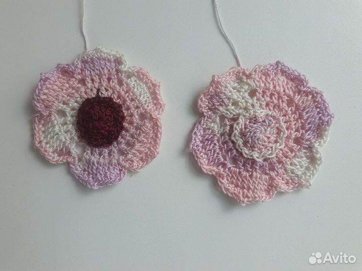 Вязаные цветы. Готовые элементы для творчества