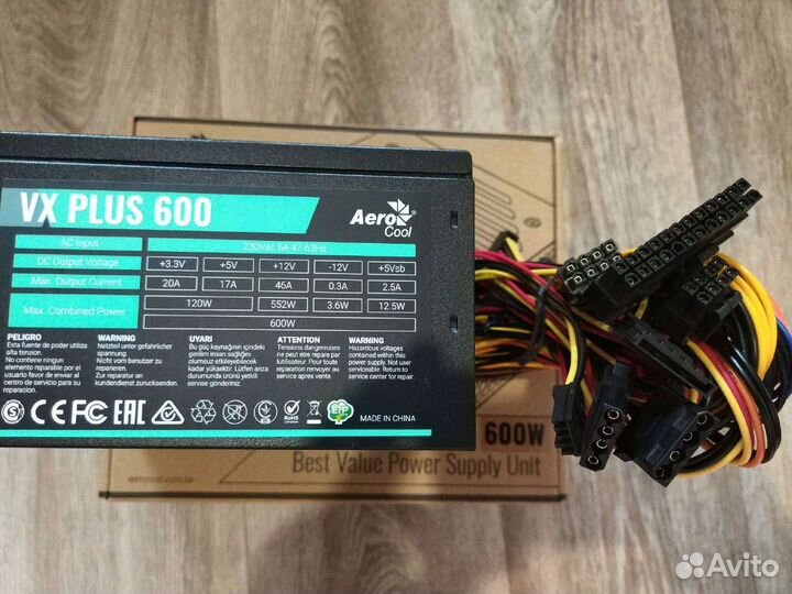 Блок питания aerocool vx plus 600w/Кулер снеговик