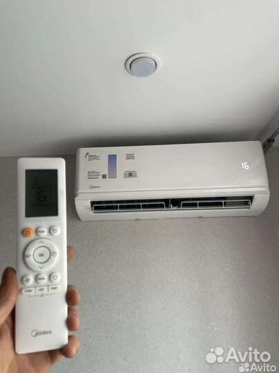 Сплит система инверторная новая. Установка