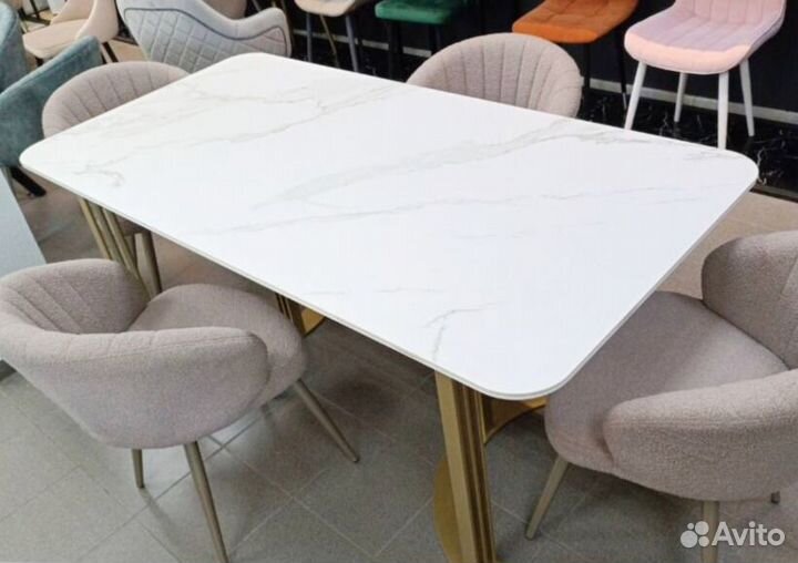 Кухонный стол доставка по России