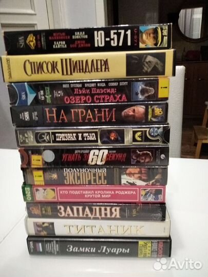 Видеокассеты с фильмами