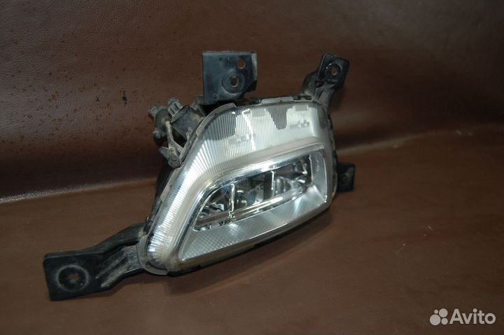 Фара противотуманная, правая LED - Kia Mohave