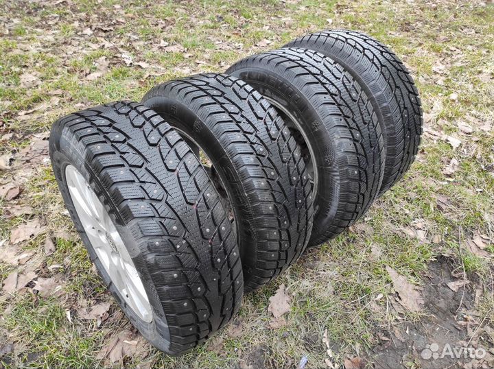 Sunfull SF-W11 215/60 R16 91H