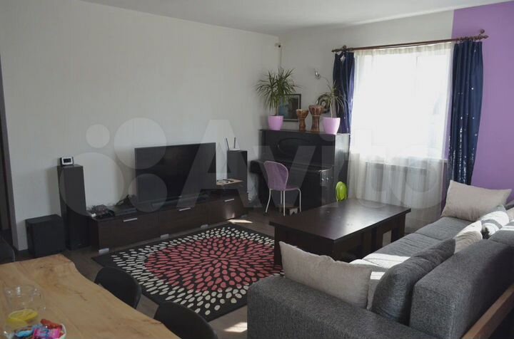 Дом 250 м² на участке 22 сот.