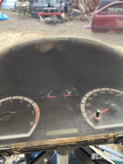 Приборная панель шевроле авео т250