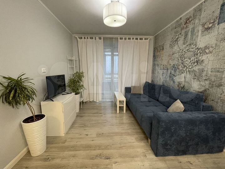 2-к. квартира, 42 м², 13/16 эт.