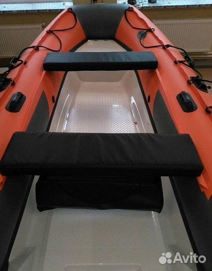 Лодка риб навигатор 380R PRO