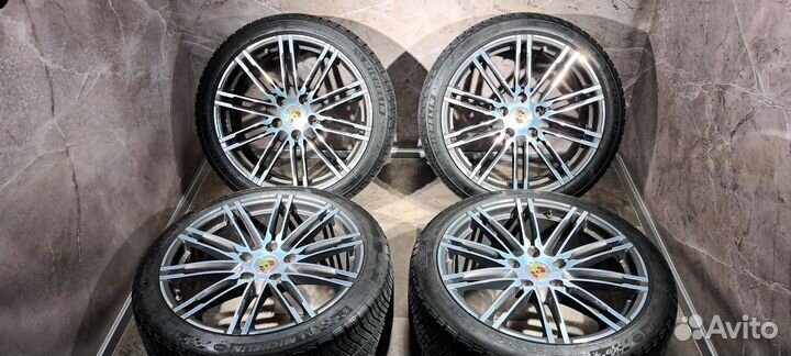 Зимние колёса Porsche Panamera оригинал ковка