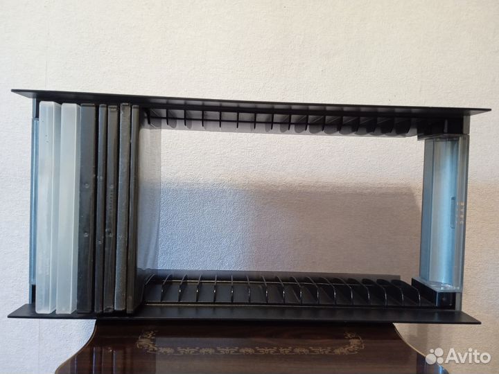 Подставка для дисков