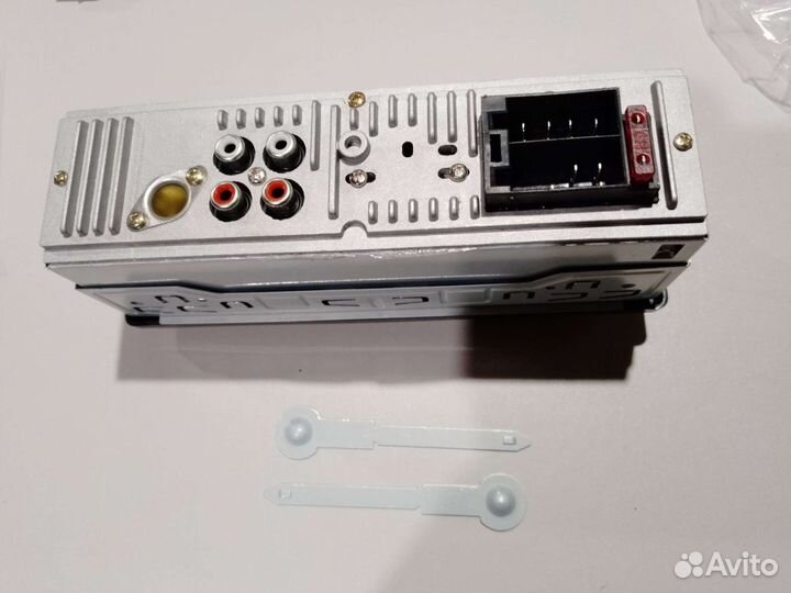 Авто магнитола 1din