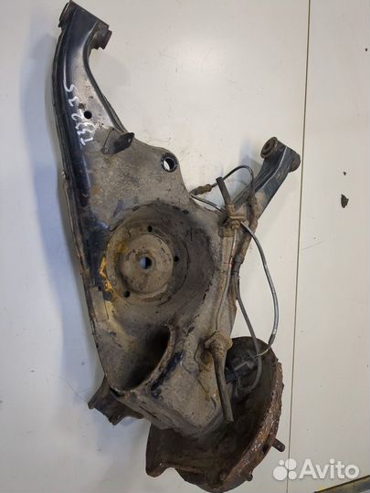 Ступица (кулак, цапфа) Mitsubishi Grandis, 2007