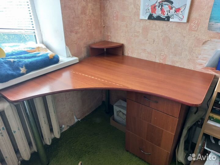 Письменный стол б/у