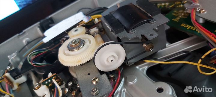 Technics SL-Q33 шестерня