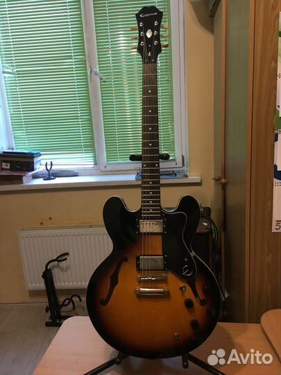 Электрогитара Epiphone Dot