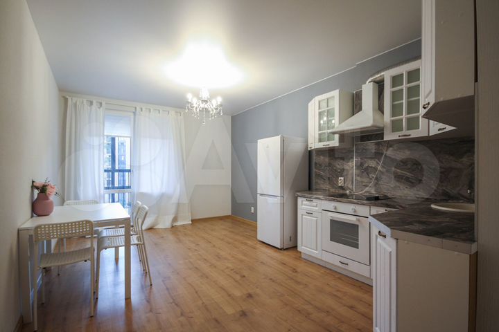 3-к. апартаменты, 93,4 м², 3/6 эт.