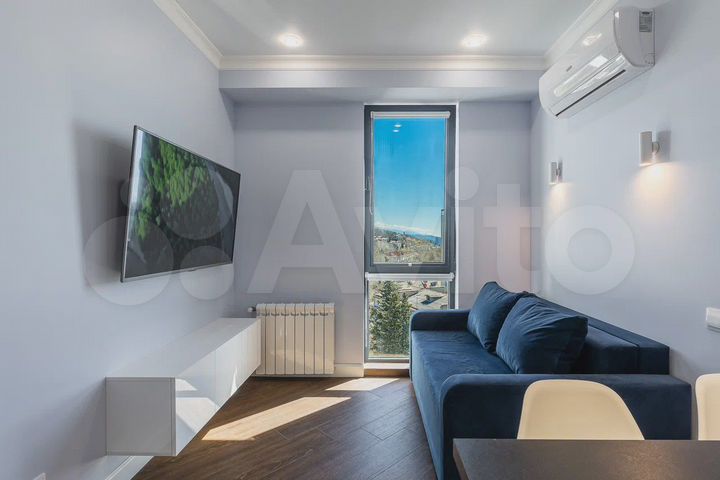 2-к. квартира, 30 м², 8/8 эт.