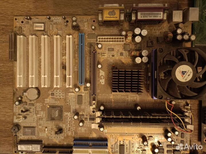 Материнская плата с ddr