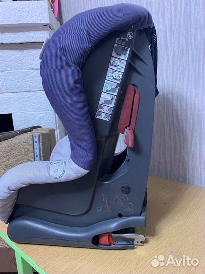 Автомобильное кресло britax romer