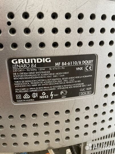 Телевизор grundig Lenaro