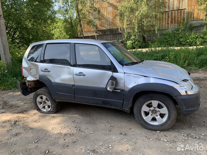 В разборе Chevrolet niva 2014 1.7