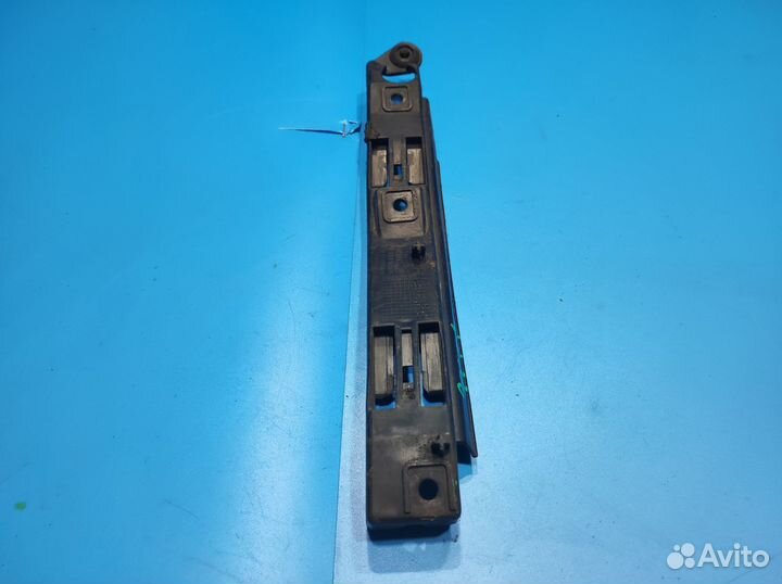 Кронштейн бампера передний Mitsubishi Space Star